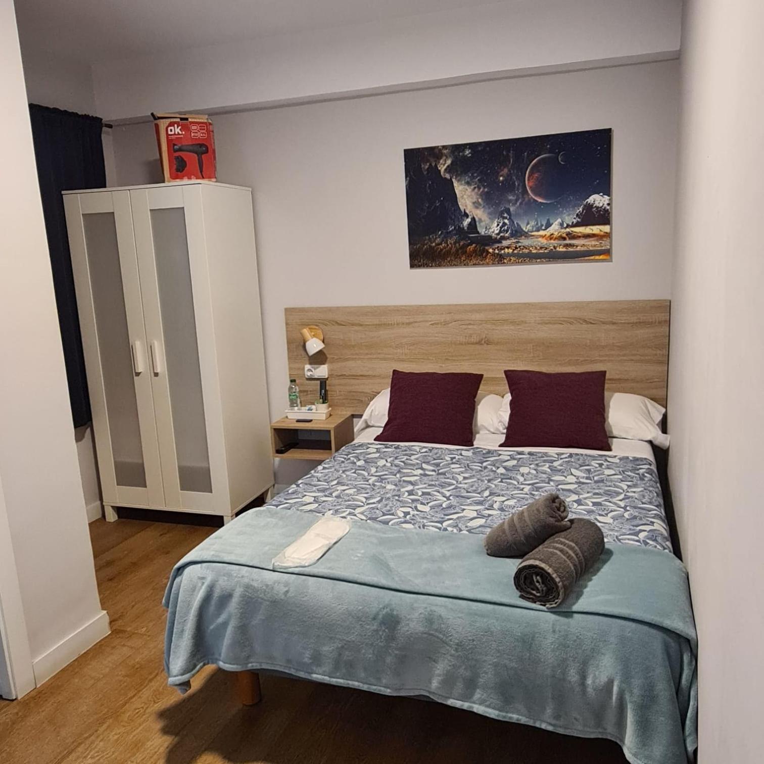 Pension Casa Douro ซานติอาโก เด กอมโปสเตลา ภายนอก รูปภาพ